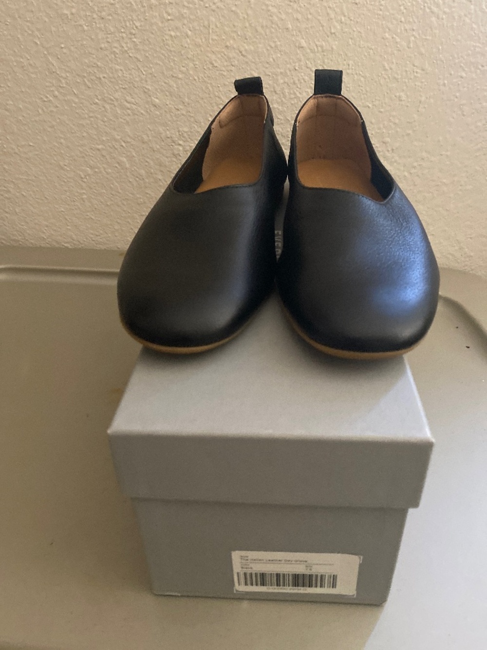 Everlane Dayglove black 7.5